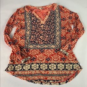 Lucky brand v neck long 3/4 tee